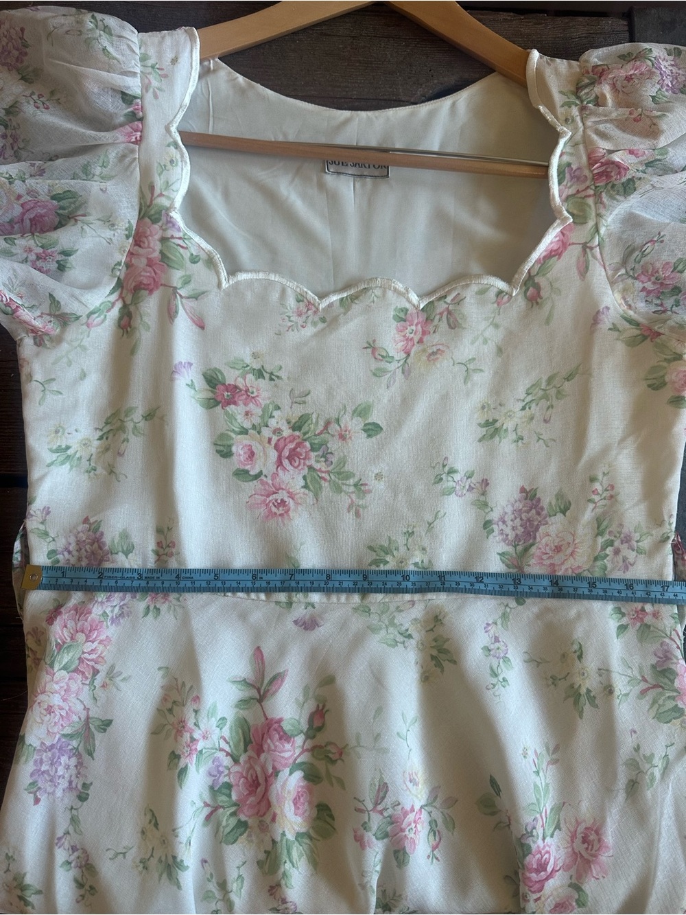 Sue Sartor Vintage-Style Floral Dress with Puff Sleeves - Pink on White - Picture 6 of 7